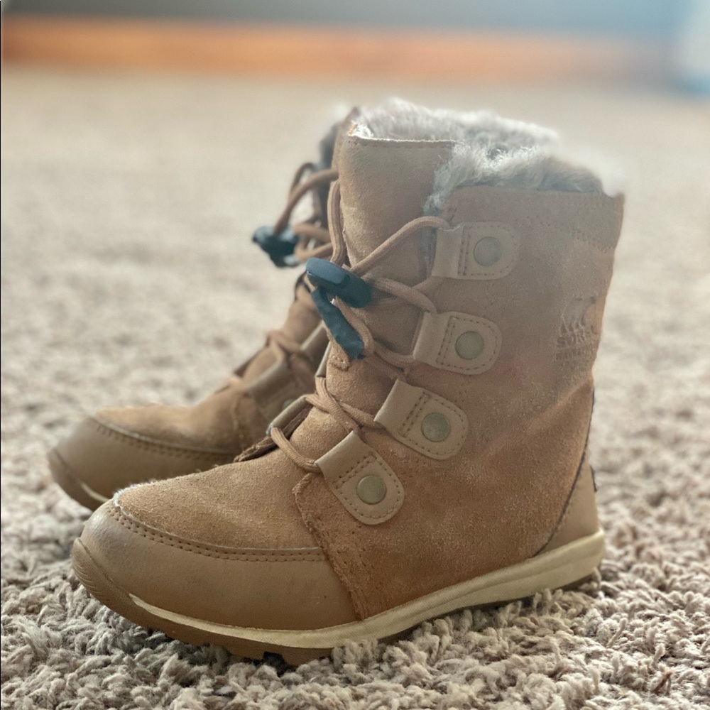 Little Kid Tan Sorel Boots size 13